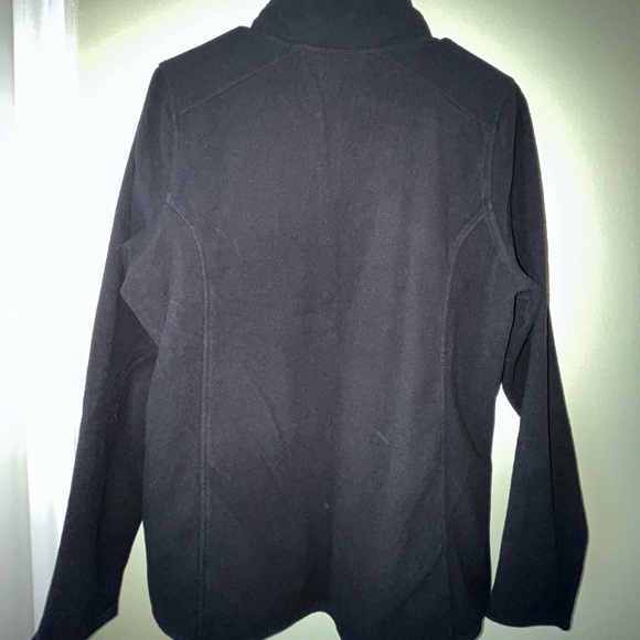 LL Bean Black Quarterzip - Picture 4 of 5